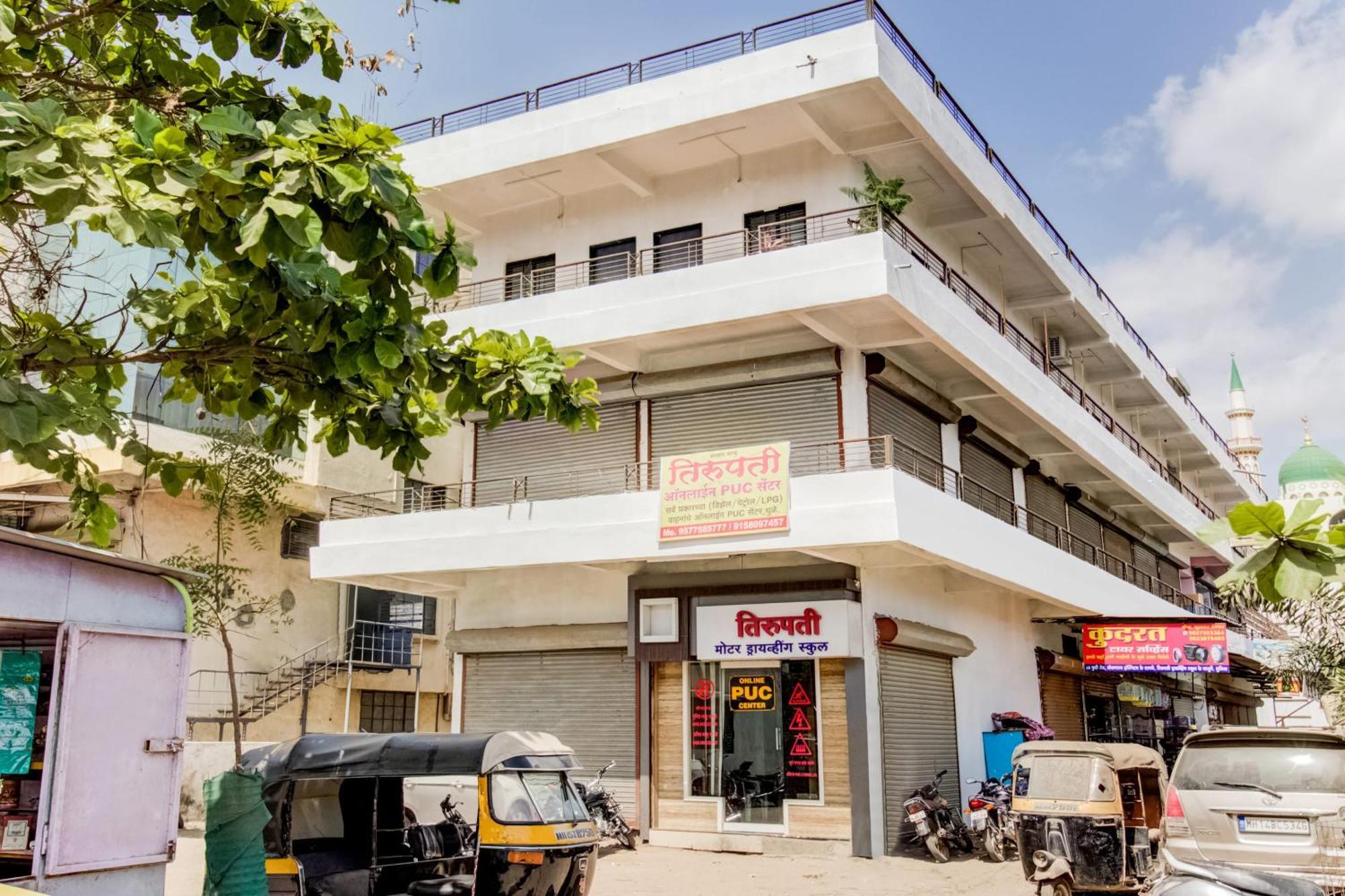 Hotel O City Center Dhule Extérieur photo