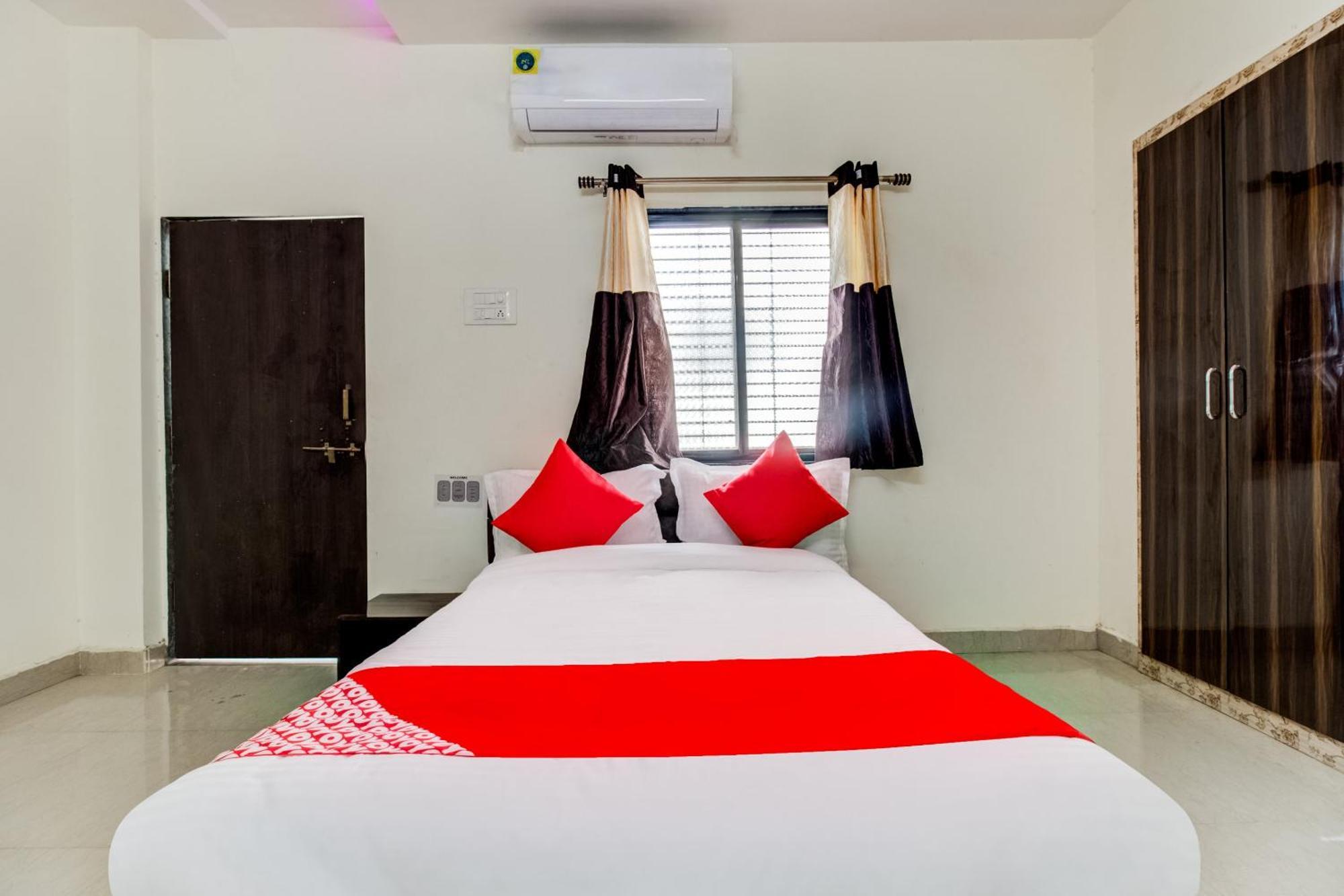 Hotel O City Center Dhule Extérieur photo
