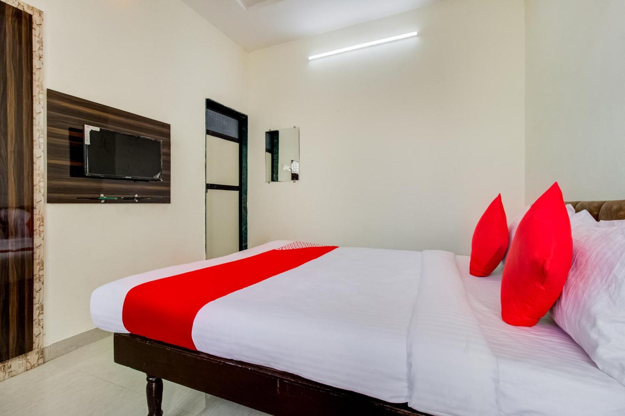 Hotel O City Center Dhule Extérieur photo
